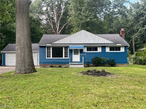 1842 Columbia Road, Westlake, OH, 44145 | Card Image
