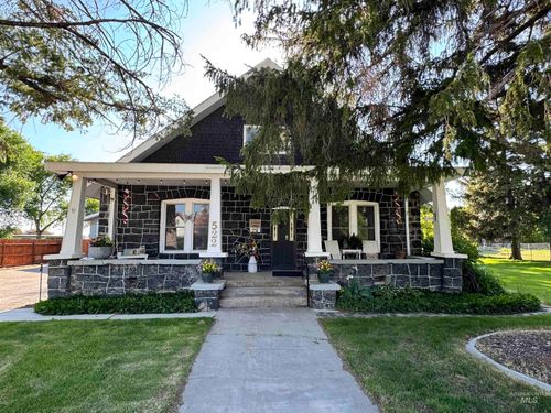 522 N Apple St, Shoshone, ID, 83352-5181 | Card Image