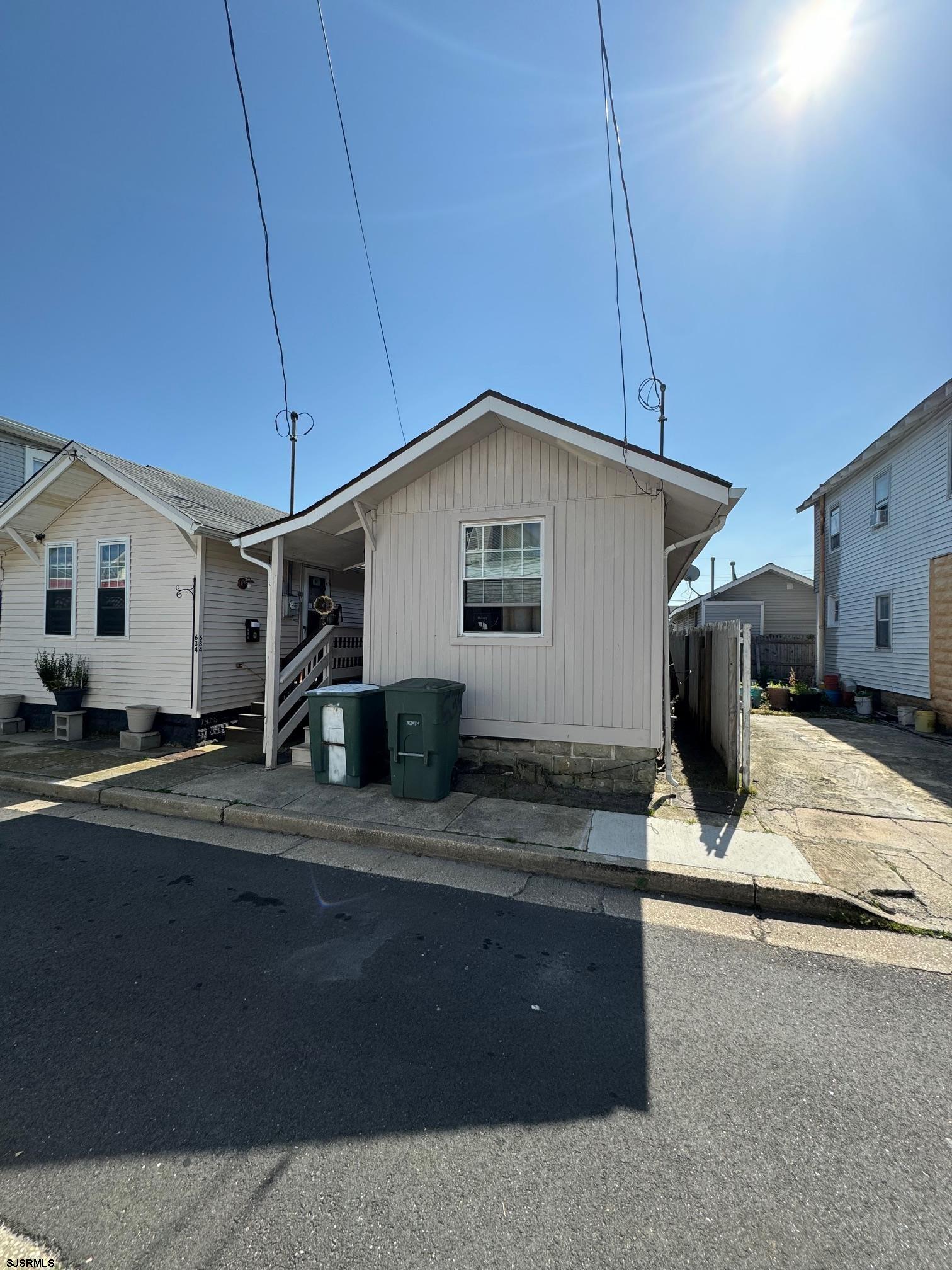 Wisteria Rd, Atlantic City, NJ 08401