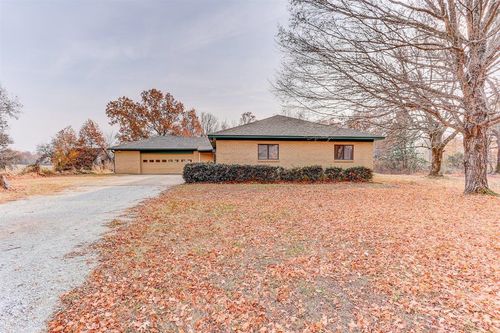111 Templeton Rd, Brighton, TN, 38011-3609 | Card Image