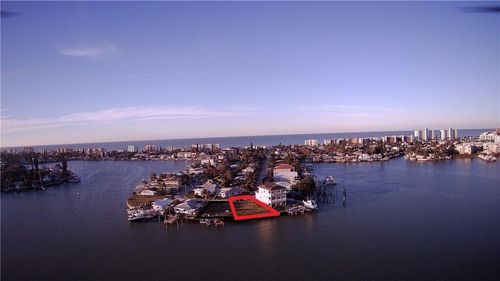 376 145th Avenue E, MADEIRA BEACH, FL, 33708 | Card Image