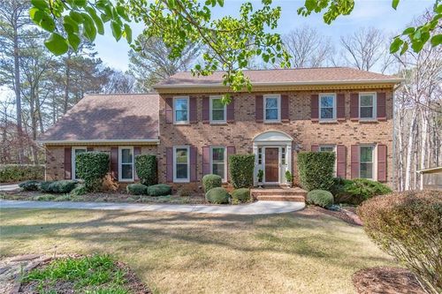 1377 Red Fox Run Sw, Lilburn, GA, 30047-2470 | Card Image