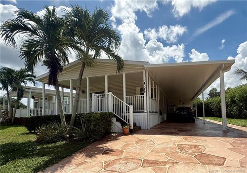 4046 3rd Ct, Lantana, FL, 33462-2128 | Card Image