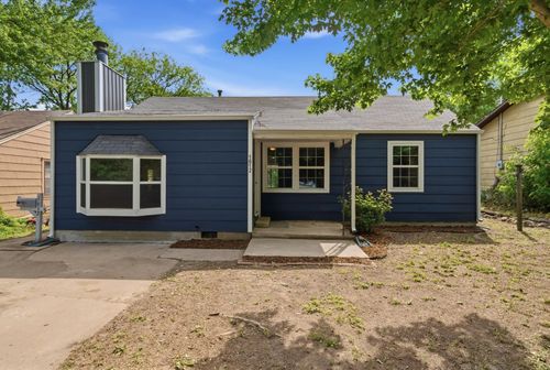 1612 Cron St, Augusta, KS, 67010-1927 | Card Image