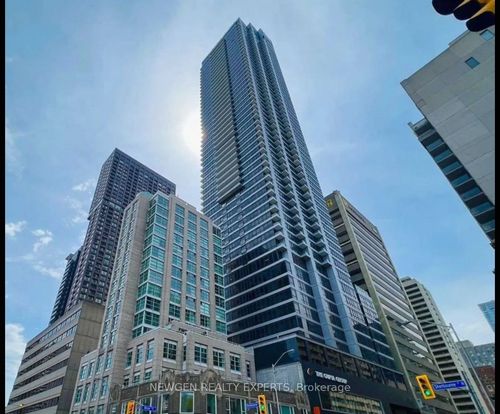 2807-395 Bloor St E, Toronto, ON, M4W0B4 | Card Image