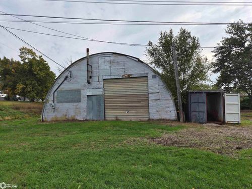 129 & 133 Main Street, Grinnell, IA, 50112 | Card Image