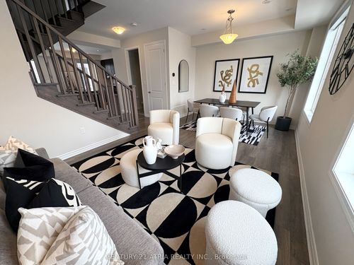 3340 Promenade Thunderbird, Pickering, ON, L1X0N1 | Card Image