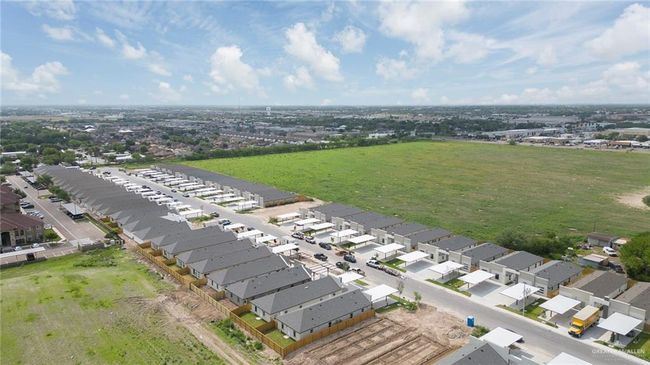 East Side: US 281 | Image 21