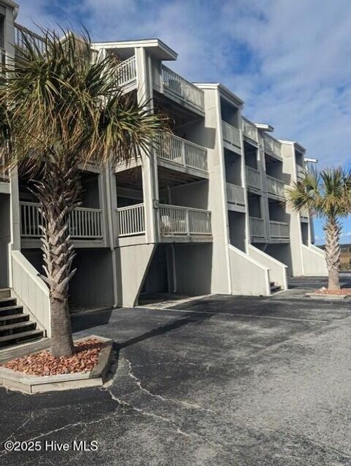 apt-3c-1801 Canal Dr, Carolina Beach, NC, 28428-5973 | Card Image