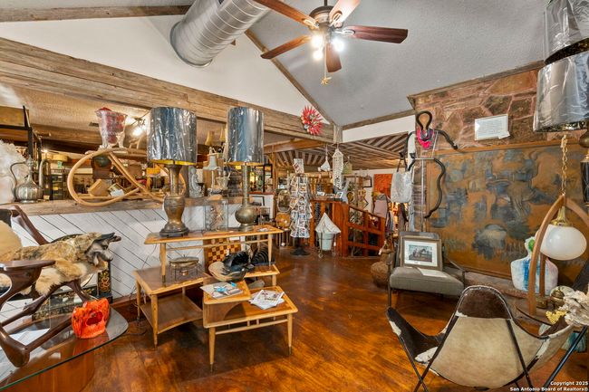 1725 S Us Highway 281, Home with 0 bedrooms, 0 bathrooms and null parking in Blanco TX | Image 15