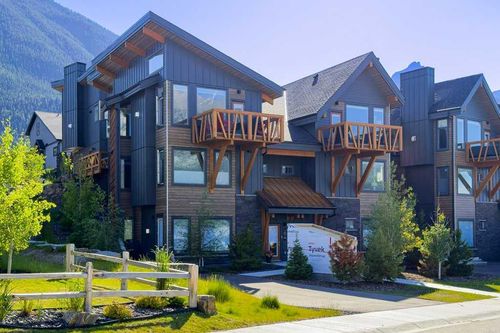 202m-209 Stewart Creek Rise, Canmore, AB, T1W0N9 | Card Image