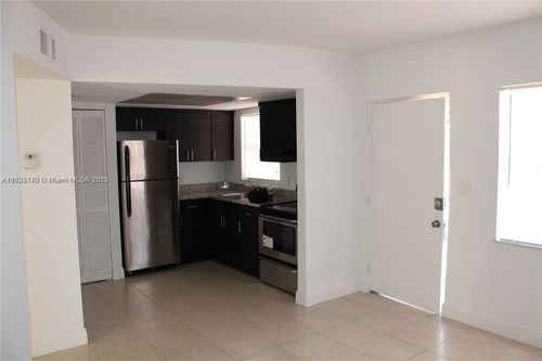 apt-f107-101 Ne 41st St, Oakland Park, FL, 33334-1384 | Card Image