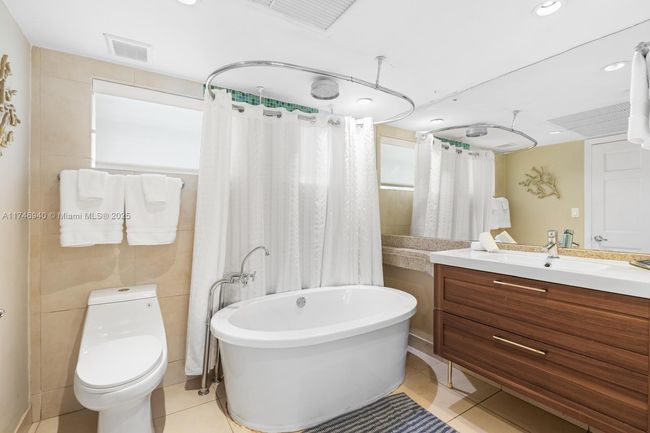 A402 - 1024 Ocean Dr, Home with 0 bedrooms, 1 bathrooms and null parking in Miami Beach FL | Image 12