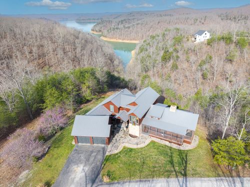 1166 Sandstone Point Trl, Monticello, KY, 42633-7411 | Card Image