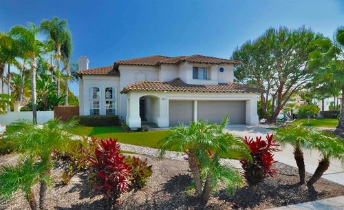 5005 Caspian, Oceanside, CA, 92057 | Card Image