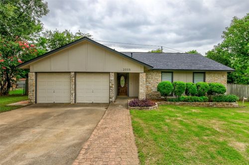 2005 Abbey Cir, Austin, TX, 78727-4401 | Card Image