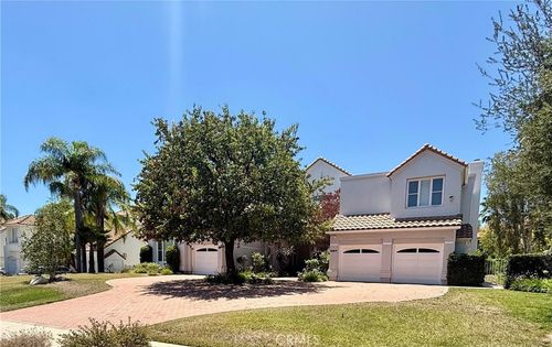 10811 Baile Ave, Chatsworth, CA, 91311 | Card Image