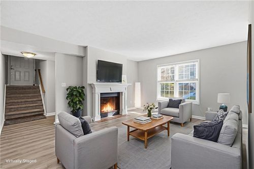 101 Glenleaf Dr, Peachtree Corners, GA, 30092-6101 | Card Image