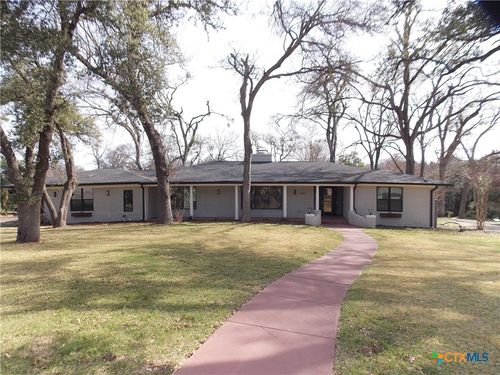 2413 Brooklawn Dr, Temple, TX, 76502-1206 | Card Image