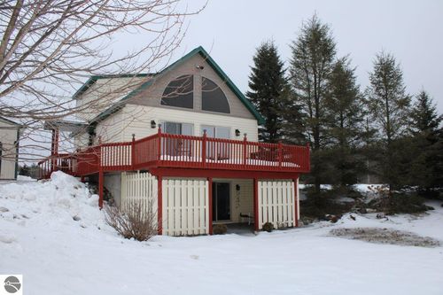 72 Wood Rd Nw, Rapid City, MI, 49676-9465 | Card Image