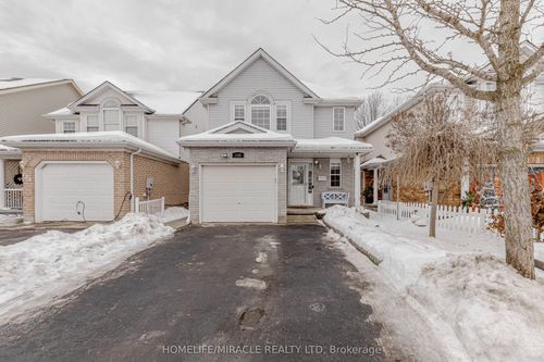 128 Karalee Cres, Cambridge, ON, N3C4H4 | Card Image