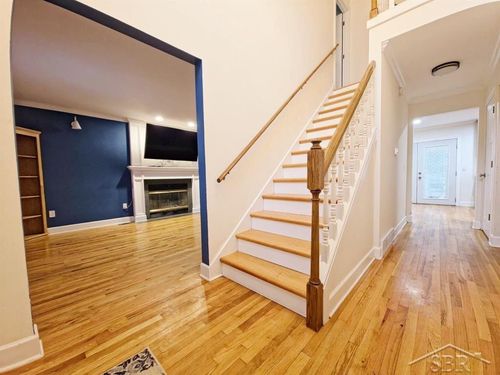 1702 Plymouth Street, Midland, MI, 48642 | Card Image