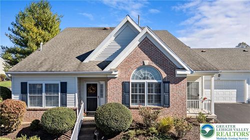 4762 Steeplechase Dr, MACUNGIE, PA, 18062-8312 | Card Image