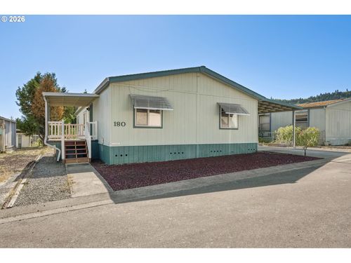 180 Twin Oaks Loop, Winston, OR, 97496-8506 | Card Image
