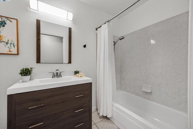 394 Encino Dr, House other with 3 bedrooms, 2 bathrooms and 2 parking in Livermore CA | Image 26