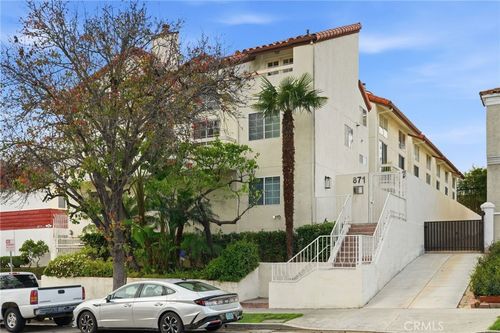 2-871 S Lucerne Blvd, Los Angeles, CA, 90005-3871 | Card Image