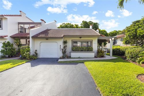 4501 Nw 102nd Ct, Doral, FL, 33178-2289 | Card Image