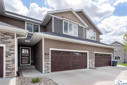 109 Tranquility Trl, Mankato, MN, 56001-2344 | Card Image