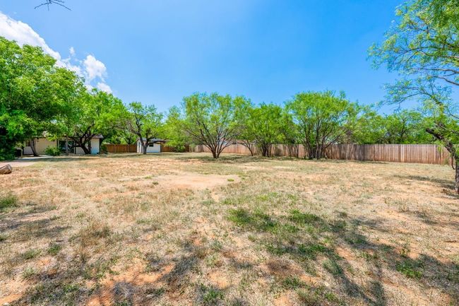 106 W Heron Dr, House other with 4 bedrooms, 3 bathrooms and null parking in Highland Haven TX | Image 29