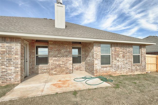2024 W Black Powder Way, House other with 4 bedrooms, 2 bathrooms and null parking in Mustang OK | Image 29