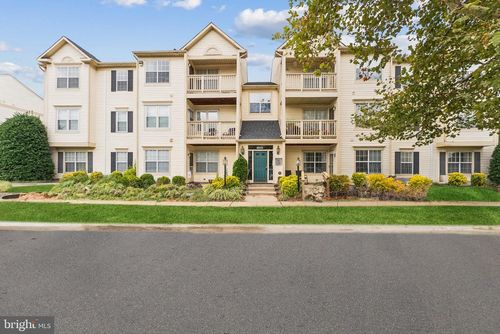 apt-104-11002 Koman Cir, MANASSAS, VA, 20109-7753 | Card Image