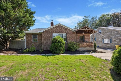 26 Mccloskey Rd, FLOURTOWN, PA, 19031-2018 | Card Image