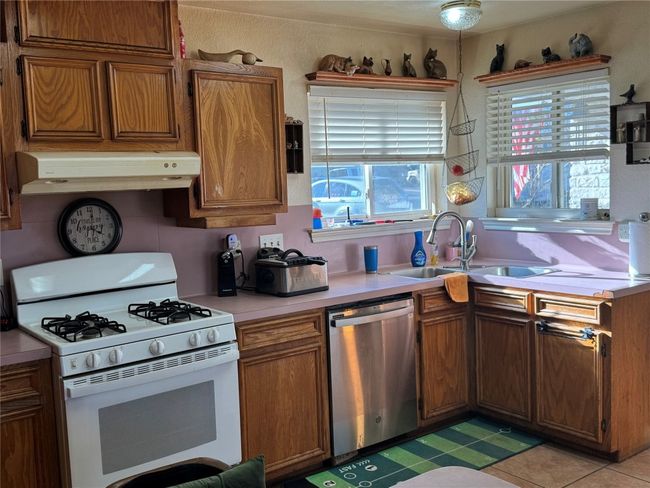 2500 Peach Tree Ln, House other with 3 bedrooms, 2 bathrooms and null parking in Cedar Park TX | Image 6