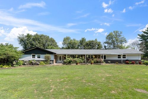 6318 E Il Route 72, STILLMAN VALLEY, IL, 61084-9610 | Card Image