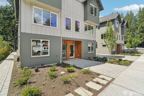 20311 14th Ave Ne, Shoreline, WA, 98155 | Card Image