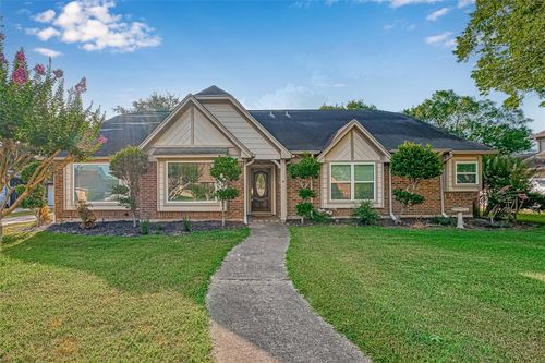 2438 Hodges Bend Cir, Sugar Land, TX, 77479-1301 | Card Image