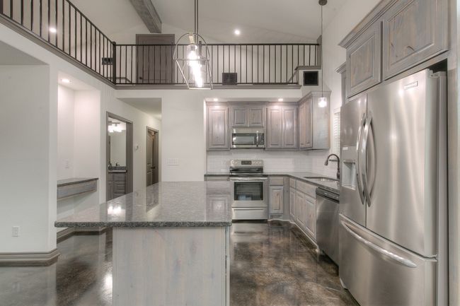 2600 Deer Trl, House other with 2 bedrooms, 1 bathrooms and null parking in Granbury TX | Image 13