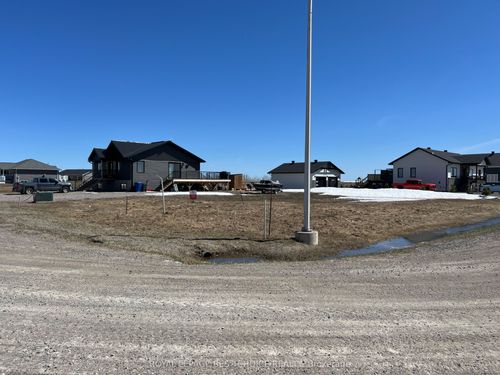 31 Jules Gravel Crescent, Armstrong, ON, P0J1E0 | Card Image