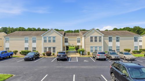f-8550 Hopkins Cir, Surfside Beach, SC, 29575-8604 | Card Image