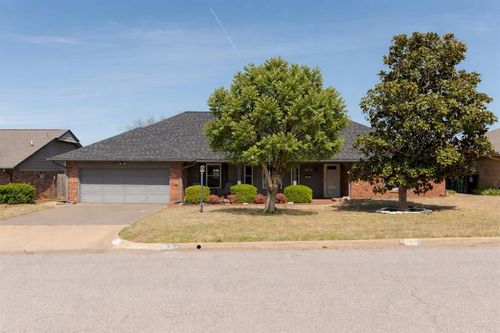 3513 Nw 64th St, Oklahoma City, OK, 73116-2101 | Card Image