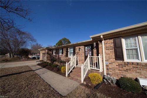 2913 Stratford Dr, Chesapeake, VA, 23321-5733 | Card Image
