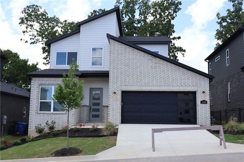 3200 Nw Sumac Drive, Fayetteville, AR, 72703 | Card Image