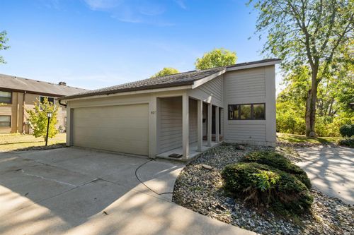 apt-105-271 N Mcclellan St, Auburn, IN, 46706-1958 | Card Image