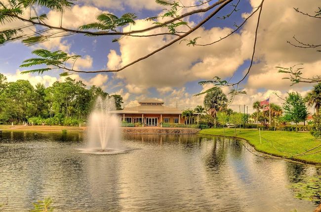 2913 Se Darien Rd, House other with 3 bedrooms, 2 bathrooms and null parking in Port St Lucie FL | Image 51