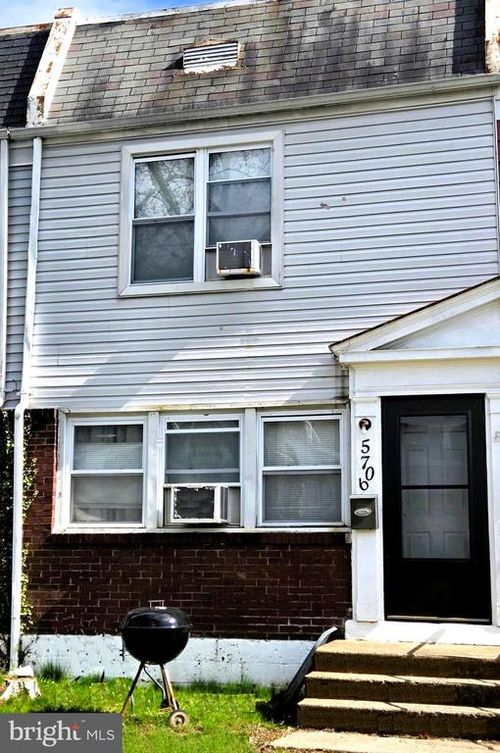 5706 Mitchell Rd, LEVITTOWN, PA, 19057-4133 | Card Image