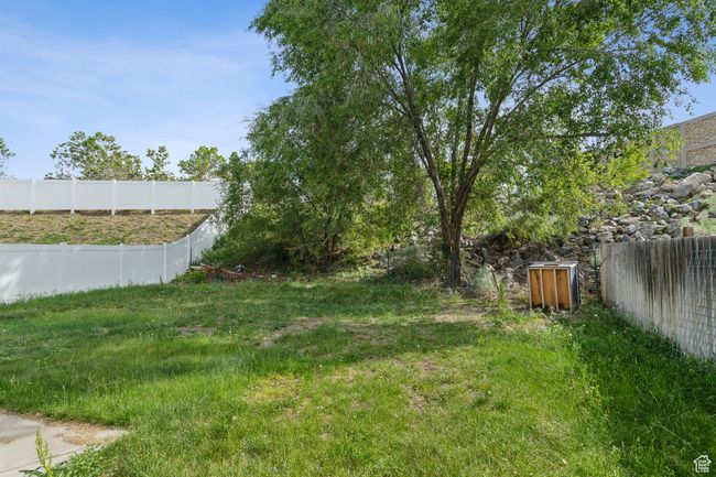 View of yard | Image 20